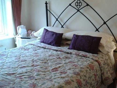 Church Fenton Station Farm Guest House מראה חיצוני תמונה