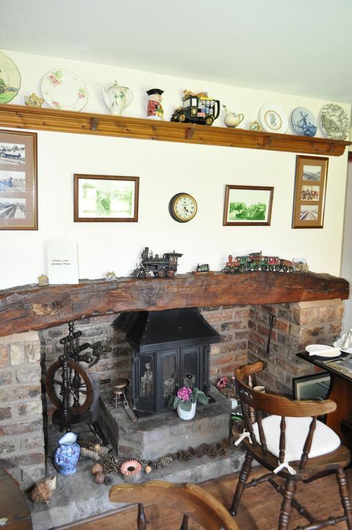 Church Fenton Station Farm Guest House מראה חיצוני תמונה